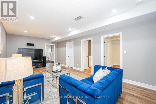 11 - 2848 King Street, Lincoln, ON - Indoor