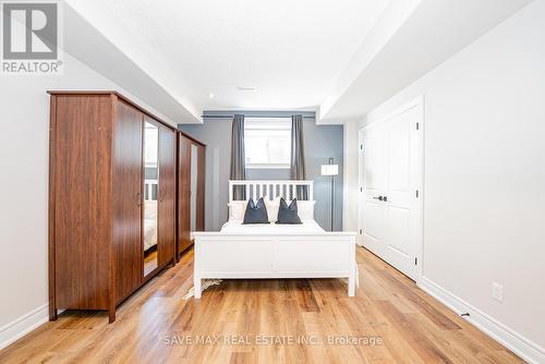 11 - 2848 King Street, Lincoln, ON - Indoor