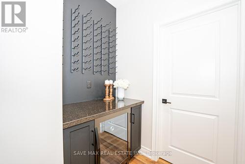 11 - 2848 King Street, Lincoln, ON - Indoor Photo Showing Other Room