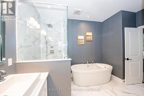 11 - 2848 King Street, Lincoln, ON - Indoor Photo Showing Bathroom