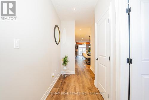 11 - 2848 King Street, Lincoln, ON - Indoor Photo Showing Other Room