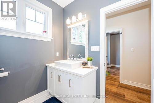 11 - 2848 King Street, Lincoln, ON - Indoor Photo Showing Bathroom