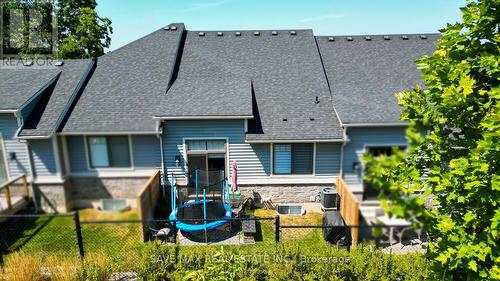 11 - 2848 King Street, Lincoln, ON - Outdoor