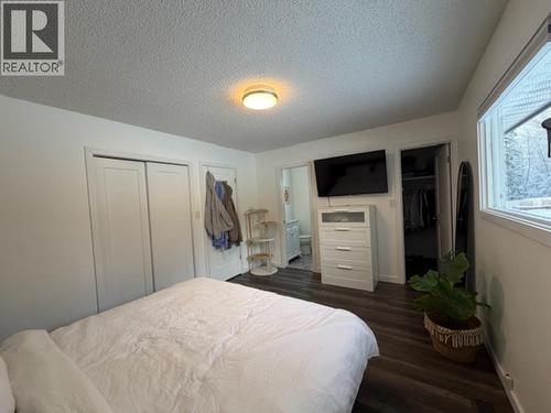 3039 Ridgeview Drive, Prince George, BC - Indoor Photo Showing Bedroom