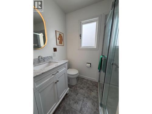 3039 Ridgeview Drive, Prince George, BC - Indoor Photo Showing Bathroom