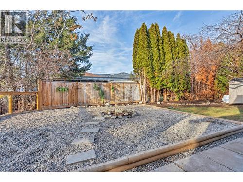 10120 Julia Street, Summerland, BC - Outdoor