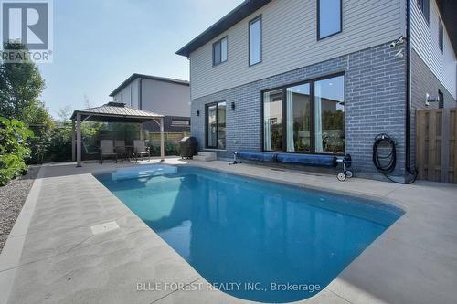 2190 Bakervilla Street, London South (South V), ON - Outdoor With In Ground Pool With Exterior