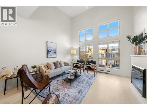 407 201 MORRISSEY ROAD  Port Moody, BC V3H 0E5