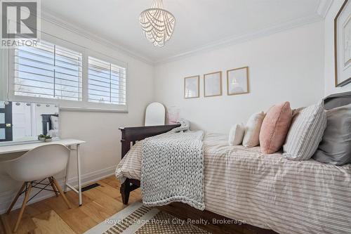 Bedroom 2 - 18 Uplands Place, Guelph (Victoria North), ON - Indoor Photo Showing Bedroom
