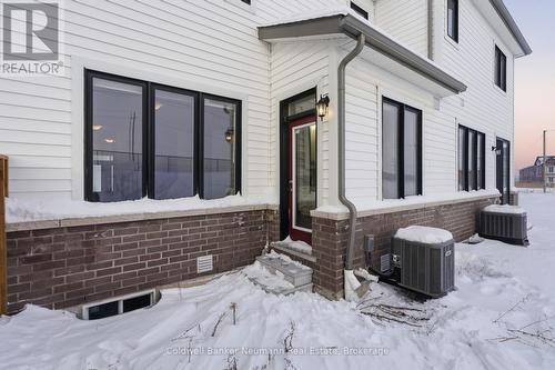 222 Histand Trail, Kitchener, ON - Outdoor With Exterior