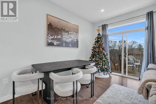 7 - 269 Watson Parkway N, Guelph (Grange Road), ON - Indoor Photo Showing Dining Room