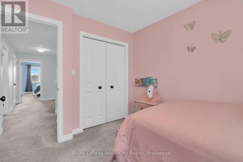7 - 269 Watson Parkway N, Guelph (Grange Road), ON - Indoor Photo Showing Bedroom