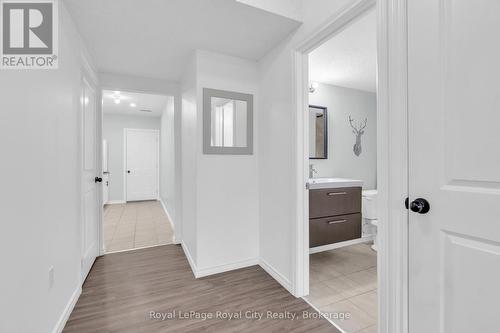 7 - 269 Watson Parkway N, Guelph (Grange Road), ON - Indoor Photo Showing Other Room