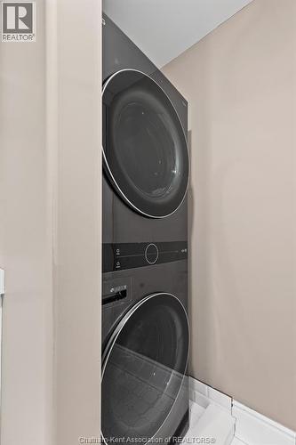 3564 Seven Lakes Drive, Lasalle, ON - Indoor Photo Showing Laundry Room