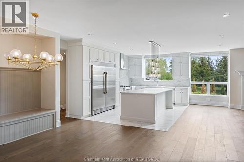 3564 Seven Lakes Drive, Lasalle, ON - Indoor Photo Showing Kitchen With Upgraded Kitchen