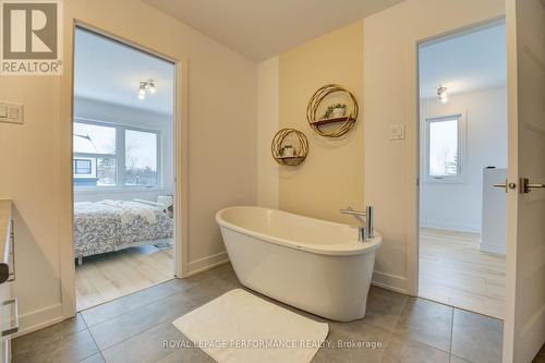 Th-166B Cypress Street, The Nation, ON - Indoor Photo Showing Bathroom