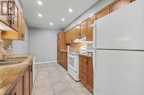 82 Burlington Crescent, Ottawa, ON - Indoor Photo Showing Kitchen With Double Sink