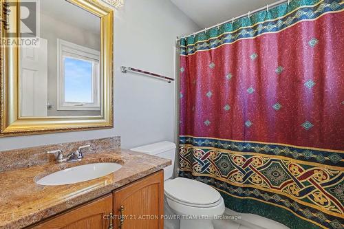 82 Burlington Crescent, Ottawa, ON - Indoor Photo Showing Bathroom