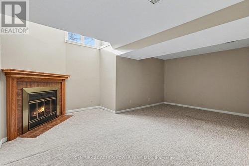 82 Burlington Crescent, Ottawa, ON - Indoor With Fireplace