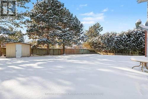 82 Burlington Crescent, Ottawa, ON - Outdoor