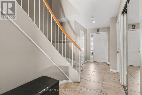 82 Burlington Crescent, Ottawa, ON - Indoor Photo Showing Other Room