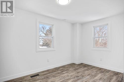 1223 Sunningdale Road E, London North (North C), ON - Indoor Photo Showing Other Room