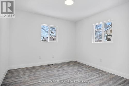 1223 Sunningdale Road E, London North (North C), ON - Indoor Photo Showing Other Room