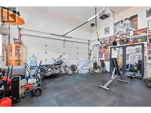 18 x 25 Heated Garage with Mezzanine - 4654 Spurraway Road, Kamloops, BC - Indoor Photo Showing Garage