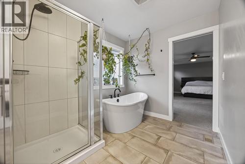 2893 Robinson Road Unit# 5, Lake Country, BC - Indoor Photo Showing Bathroom