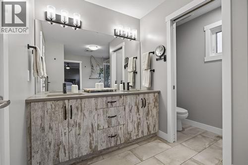 2893 Robinson Road Unit# 5, Lake Country, BC - Indoor Photo Showing Bathroom