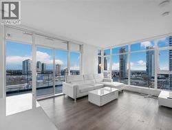 2009 4688 KINGSWAY  Burnaby, BC V5H 0E9