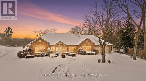 2765 NIAGARA PARKWAY  Fort Erie (Black Creek), ON L2A 5M4