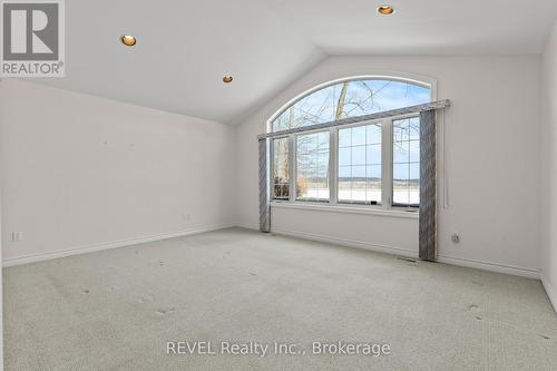 2765 Niagara Parkway, Fort Erie (Black Creek), ON - Indoor Photo Showing Other Room