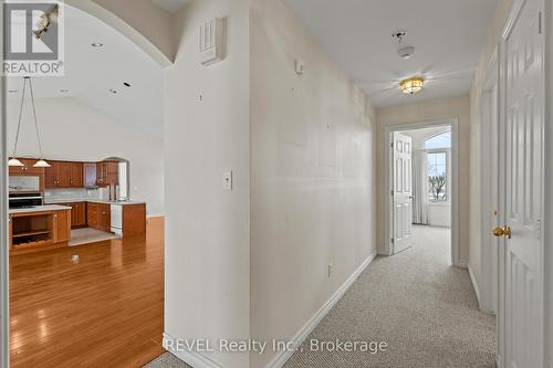 2765 Niagara Parkway, Fort Erie (Black Creek), ON - Indoor Photo Showing Other Room