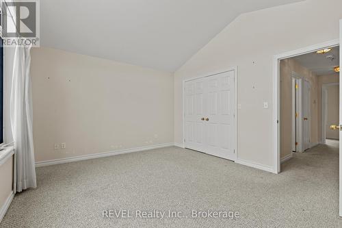 2765 Niagara Parkway, Fort Erie (Black Creek), ON - Indoor Photo Showing Other Room