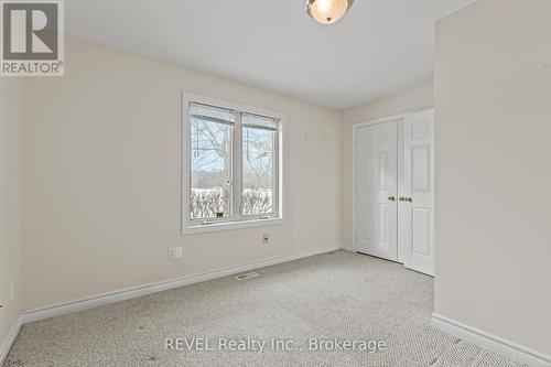 2765 Niagara Parkway, Fort Erie (Black Creek), ON - Indoor Photo Showing Other Room