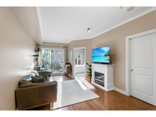 104 20286 53A AVENUE  Langley, BC V3A 0A8