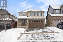 200 COURTNEY CRESCENT  Orangeville, ON L9W 4S4