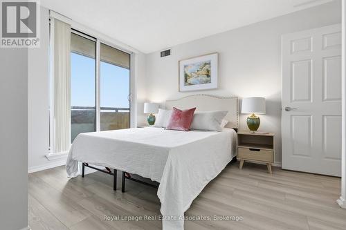 Third Bedroom - 1004 - 10 Malta Avenue, Brampton, ON - Indoor Photo Showing Bedroom