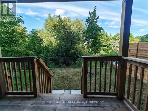 19 Woodstream Drive, Toronto, ON - Outdoor