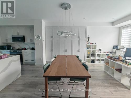 19 Woodstream Drive, Toronto, ON - Indoor Photo Showing Other Room