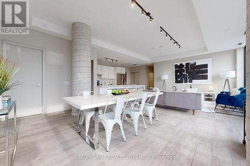 1702 - 458 Richmond Street W, Toronto, ON - Indoor Photo Showing Dining Room