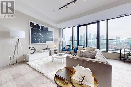 1702 - 458 Richmond Street W, Toronto, ON - Indoor