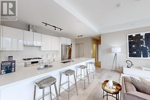 1702 - 458 Richmond Street W, Toronto, ON - Indoor Photo Showing Kitchen With Double Sink