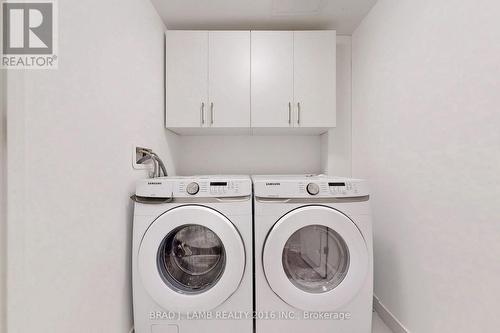 101 - 55 Ontario Street, Toronto, ON - Indoor Photo Showing Laundry Room