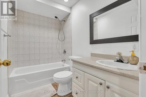 6 Mediterra Drive, Vaughan, ON - Indoor Photo Showing Bathroom
