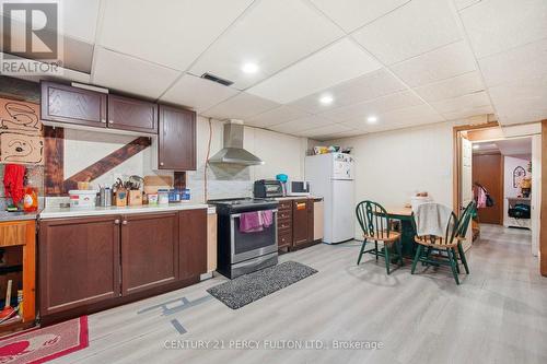 325 Dyson Road, Pickering, ON - Indoor