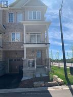 20 - 88 DECORSO DRIVE  Guelph, ON N1L 0A1