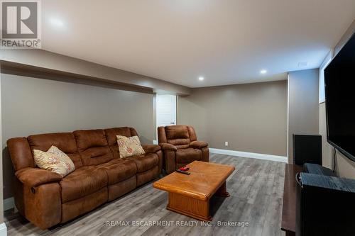 569 Rosseau Road, Hamilton, ON - Indoor Photo Showing Basement