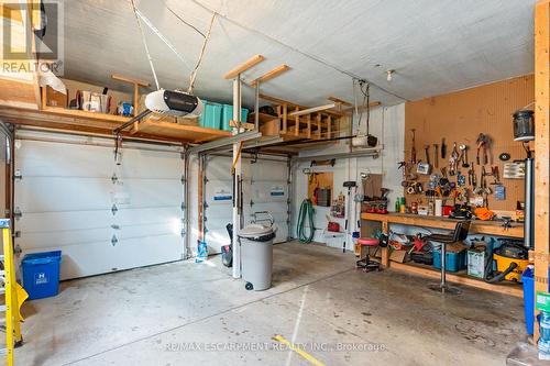 569 Rosseau Road, Hamilton, ON - Indoor Photo Showing Garage